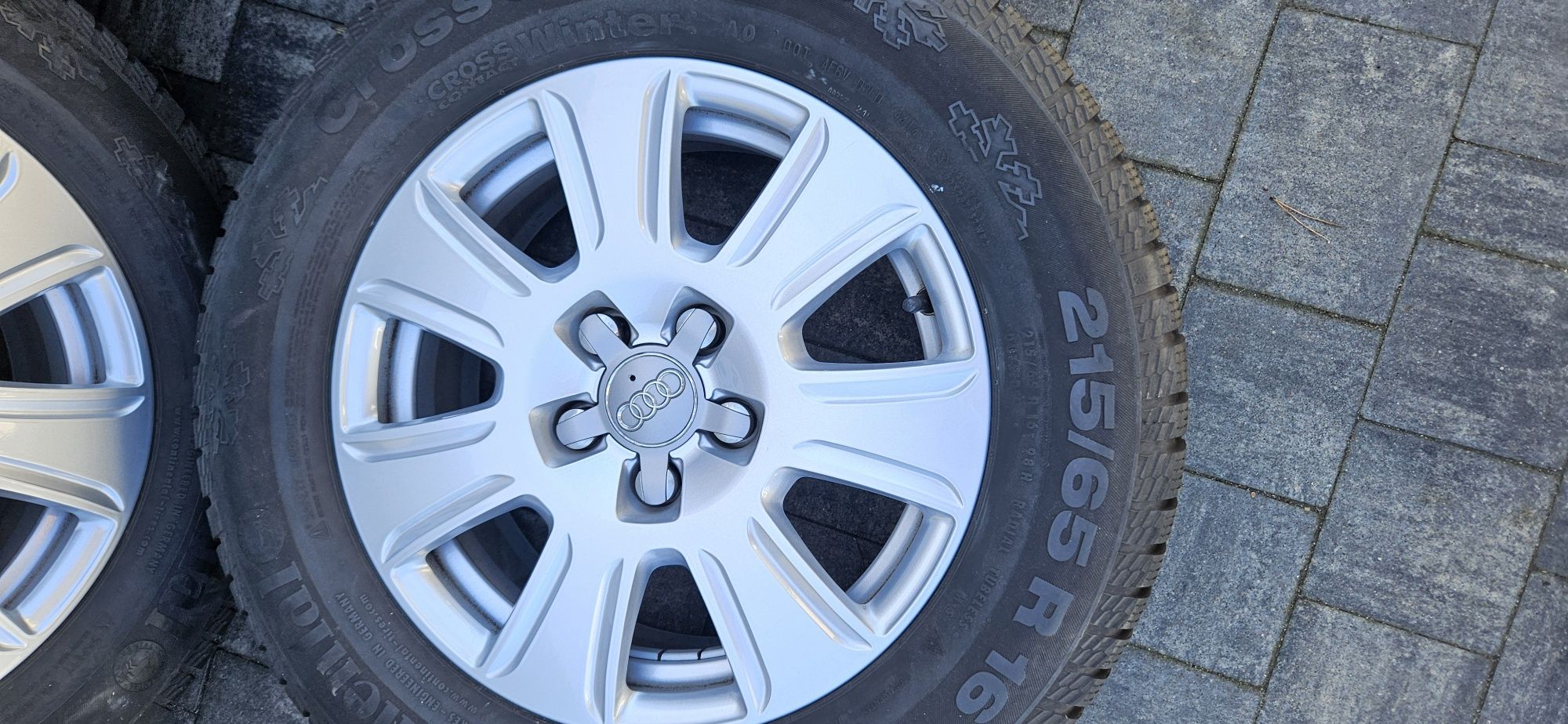 Alufelgi koła audi Q3 6,5x16 5x112 et33 215/65r16