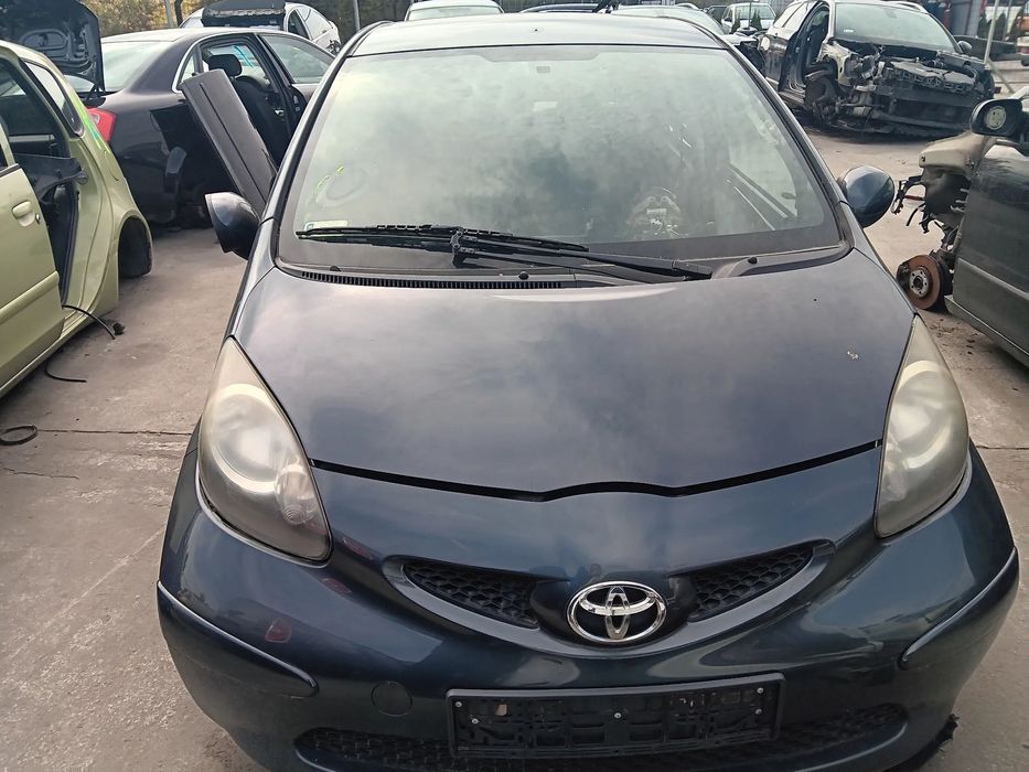 A015 / TOYOTA AYGO / NA CZĘŚCI