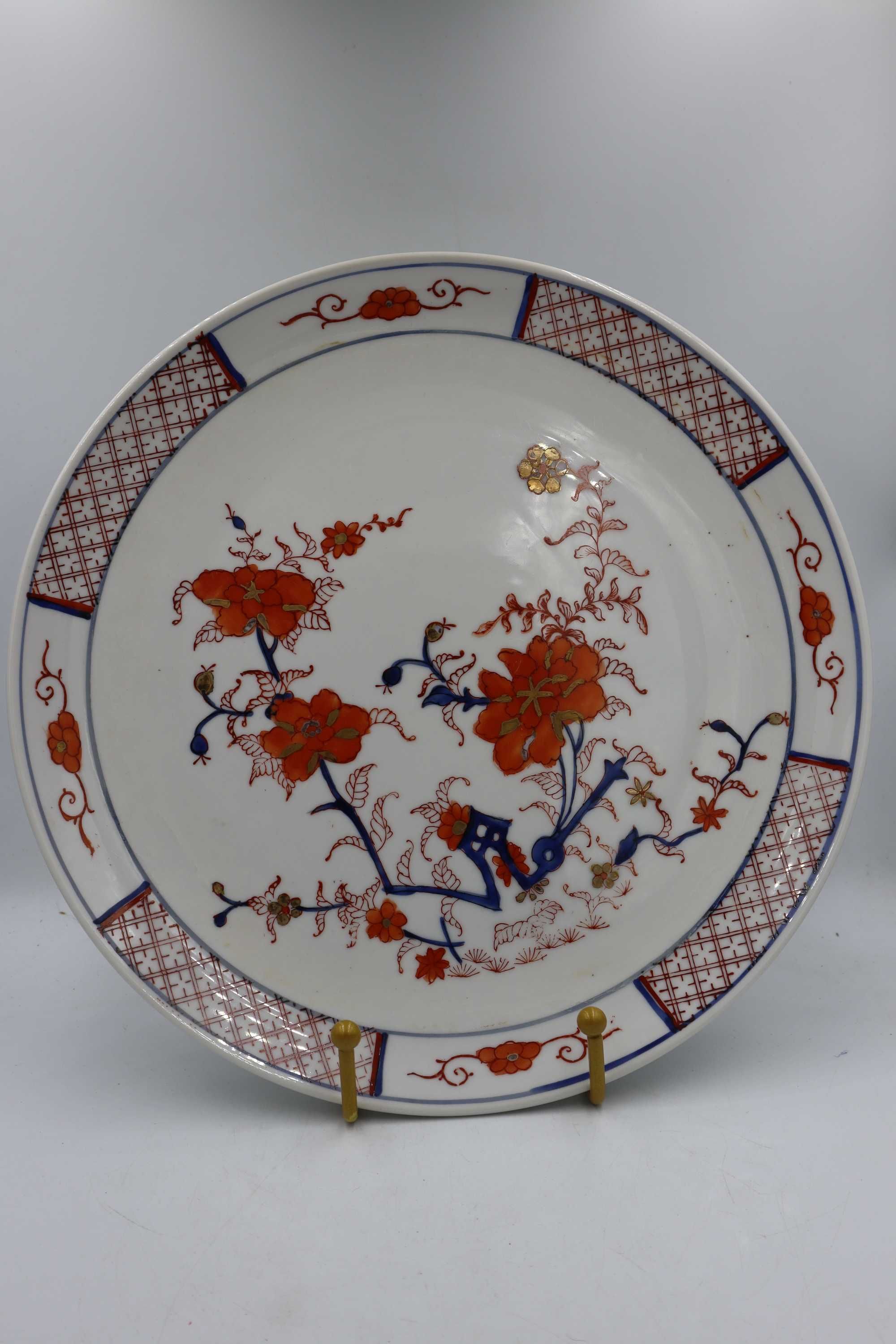 Talerz z orientalnym motywem, porcelana malowana ręcznie i złocona  LS