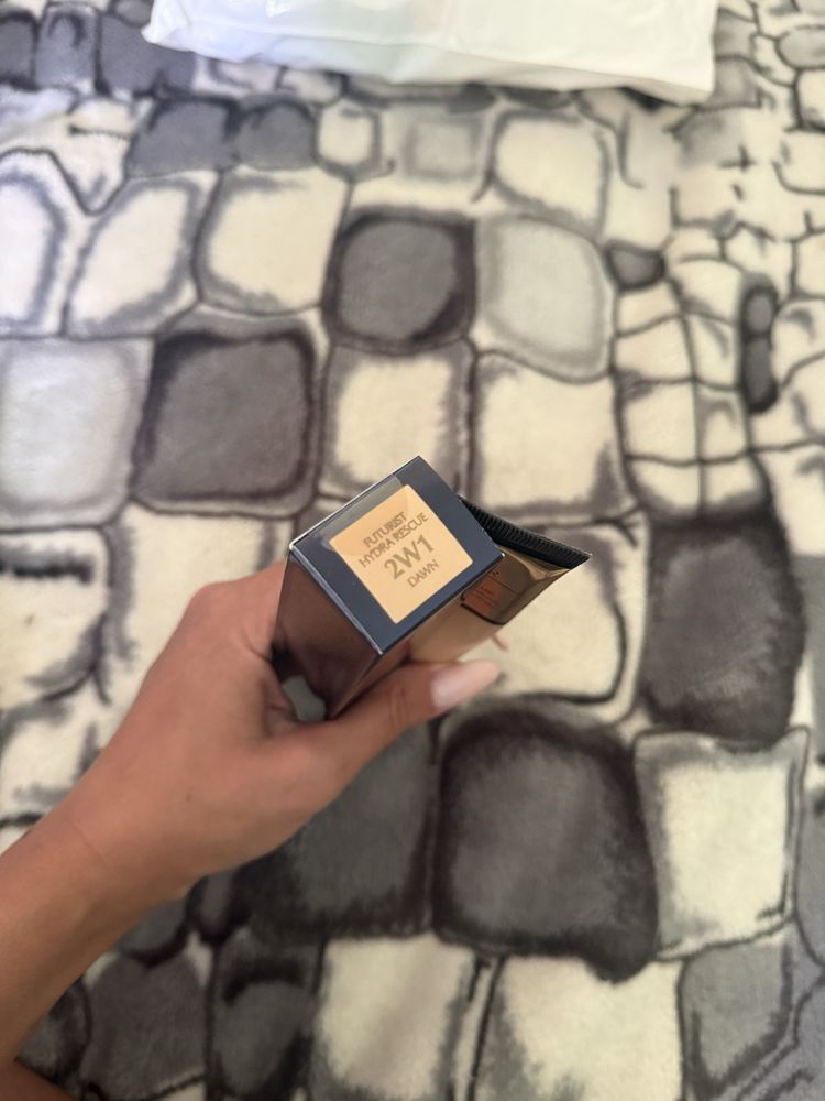 Estee Lauder SPF45