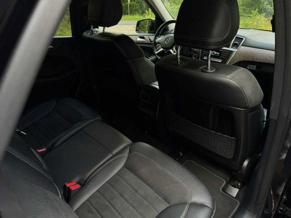 Mercedes-Benz ML      2015