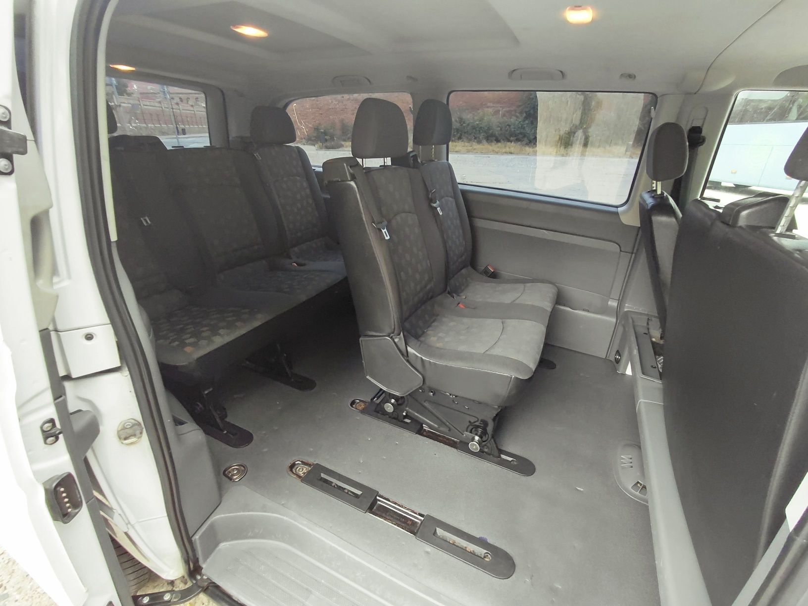 Mercedes vito 9 osob 3.0 v6 automat