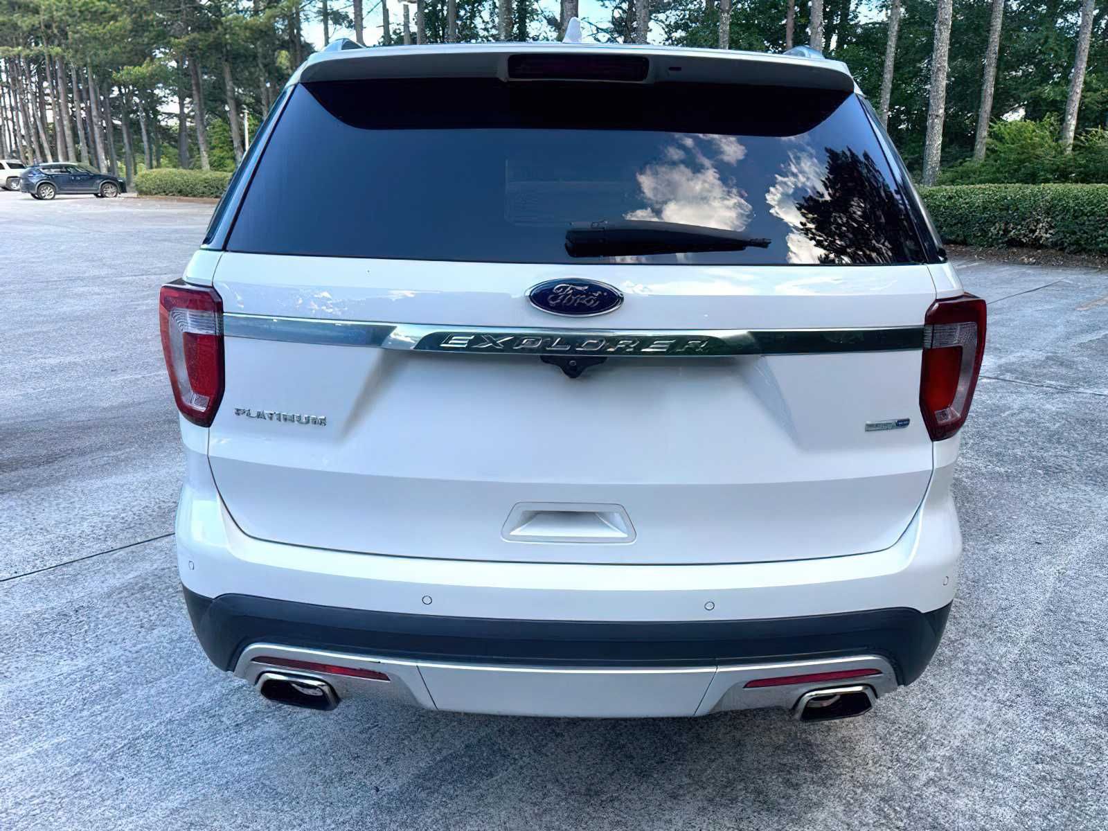 Ford Explorer      2016