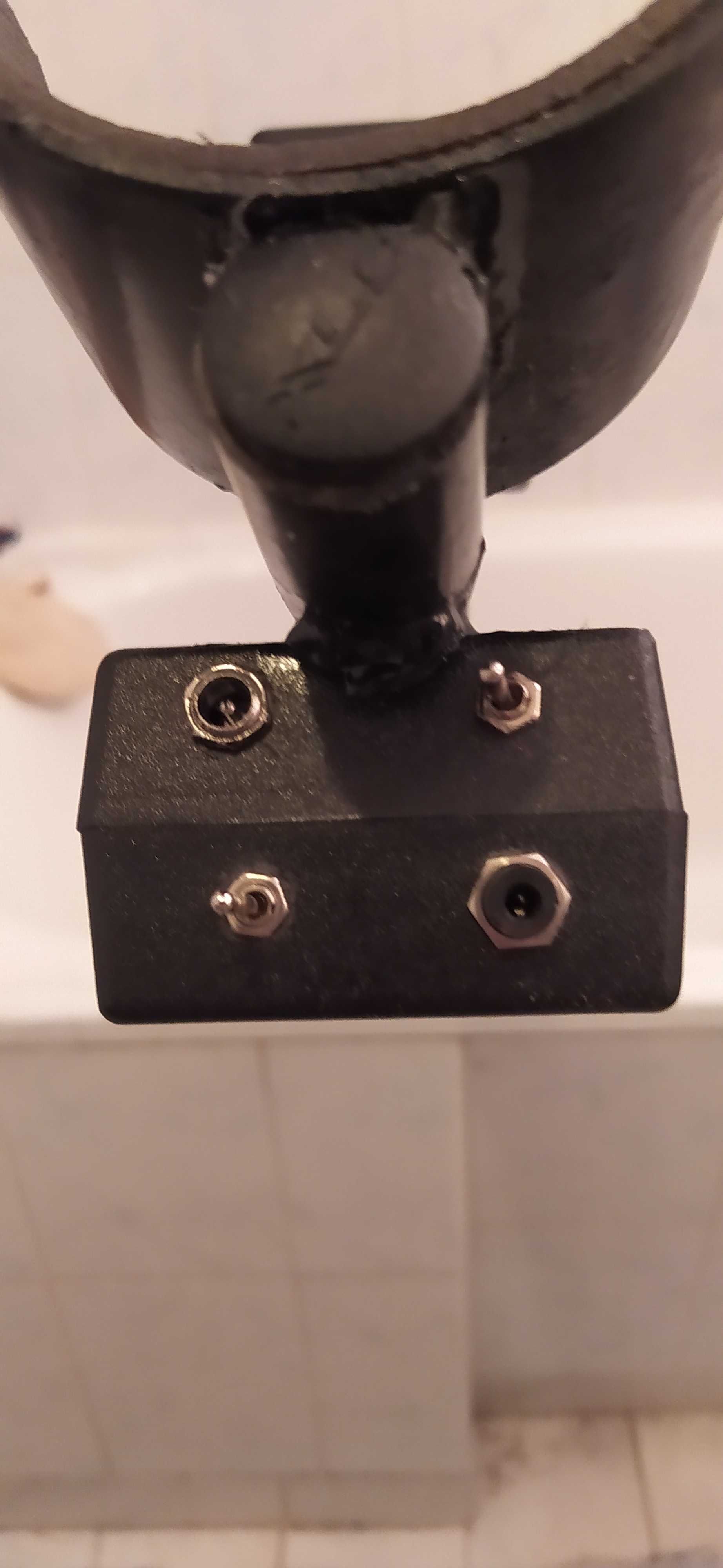 Wykrywacz metali o dużym zasięgu PI AVT-5196