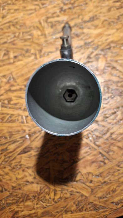 Pistolet lakierniczy - literniczy