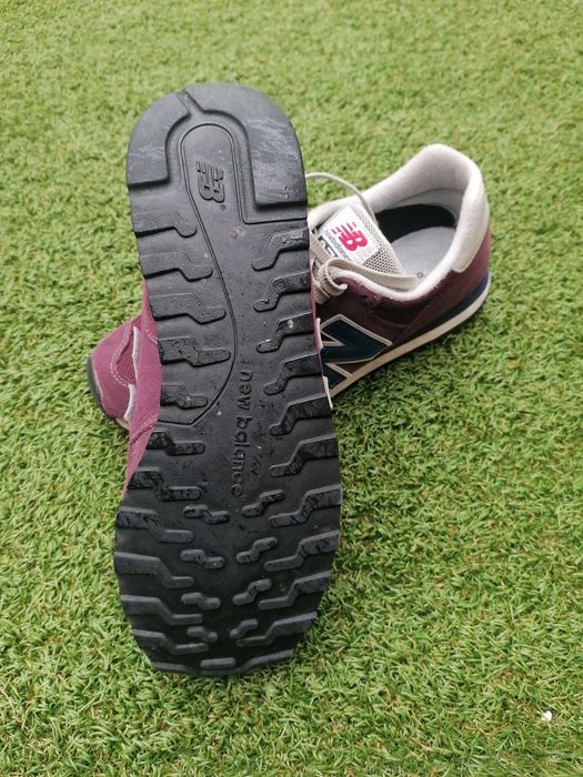 Tenis New Balance 373 modelo vintage