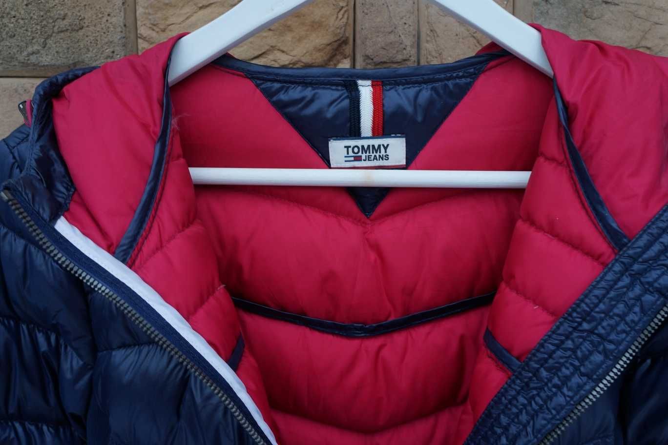 Kurtka puchowa Tommy Hilfiger Jeans - S / 36