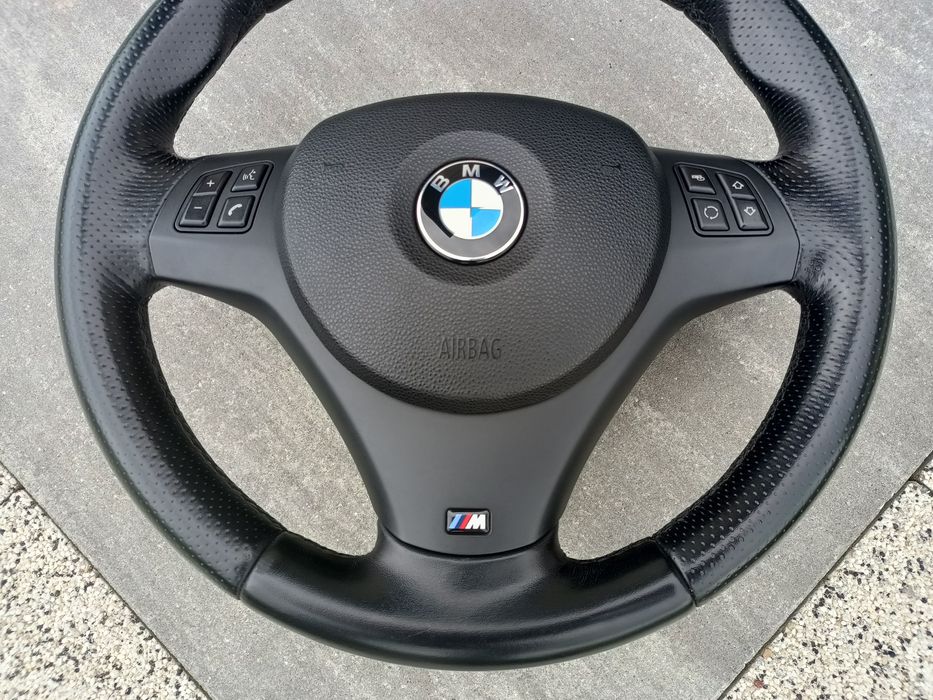 Kierownica Mpakiet z multifunkcją BMW E90 E91 E92 E93 E81 E87 E88 X1