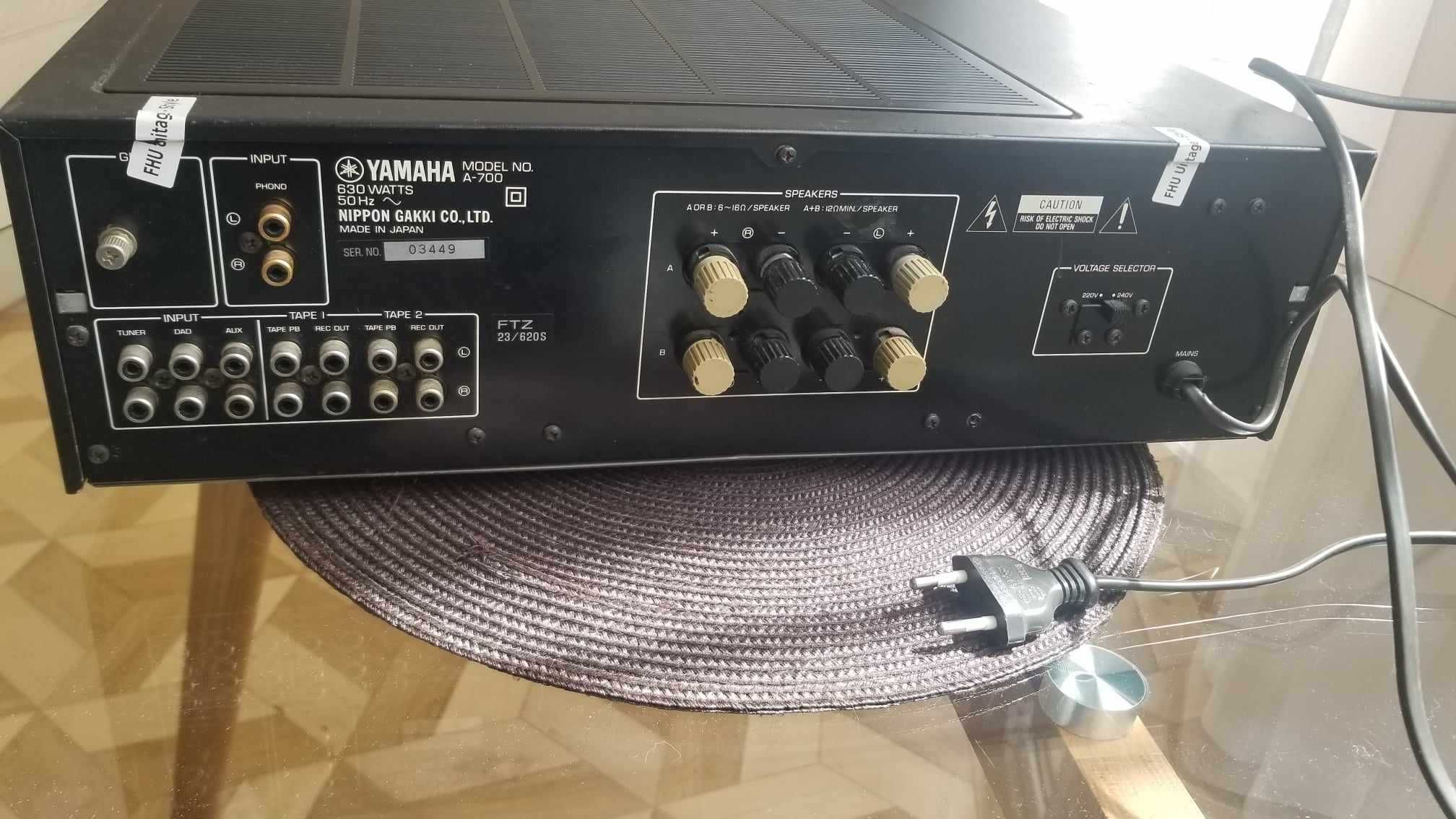 Wzmacniacz Yamaha A-700