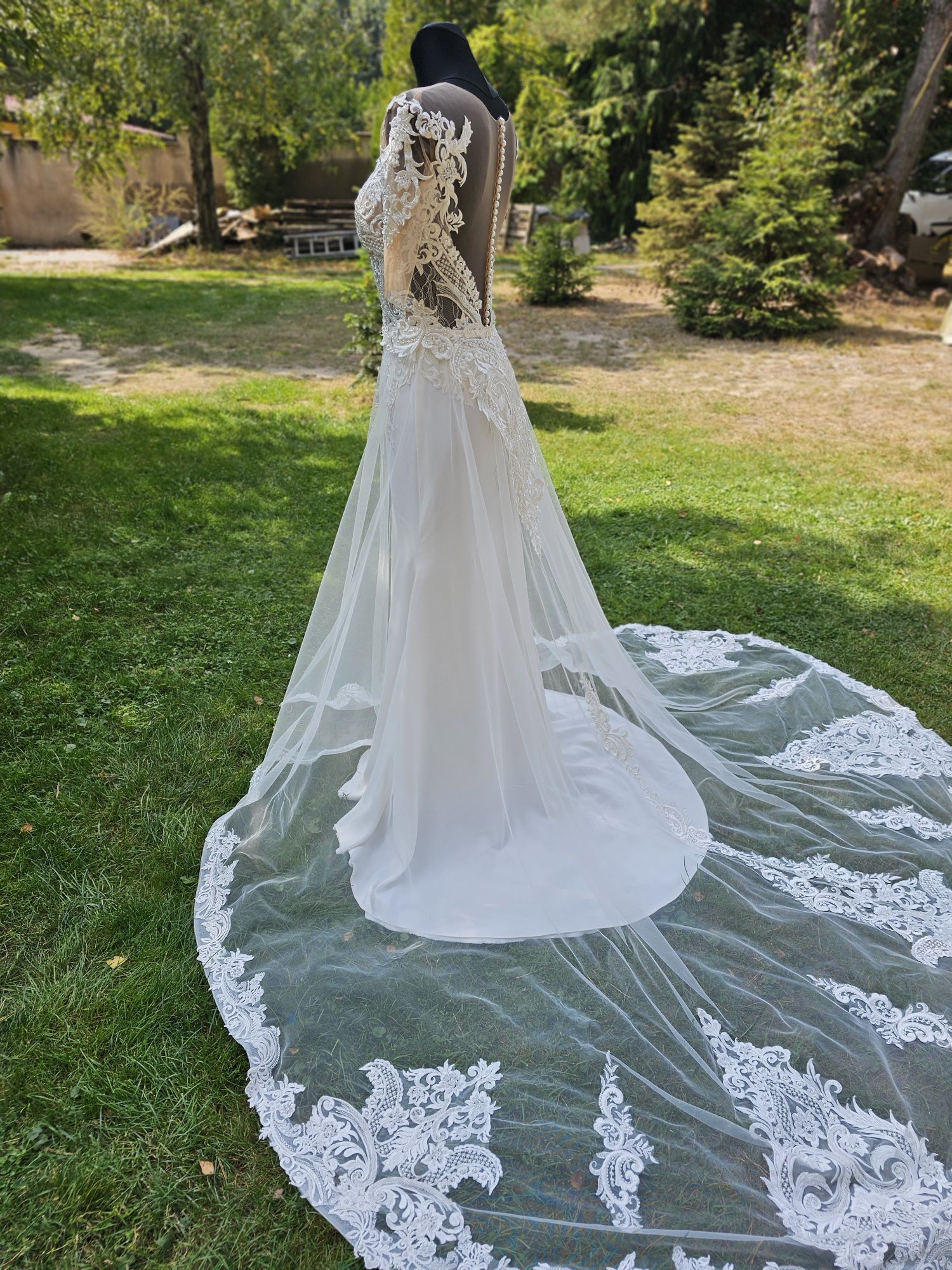 Suknia ślubna Ivory projekt Eva Hudy