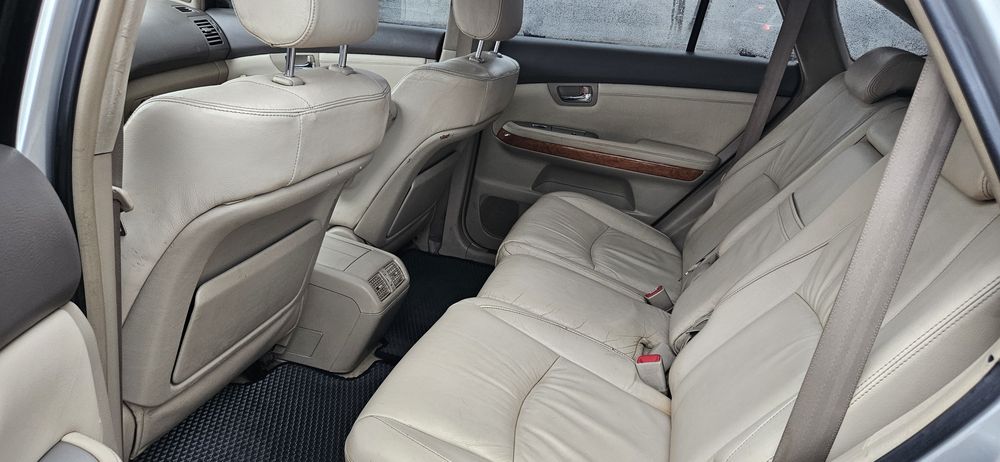 Продам Лексус рх350