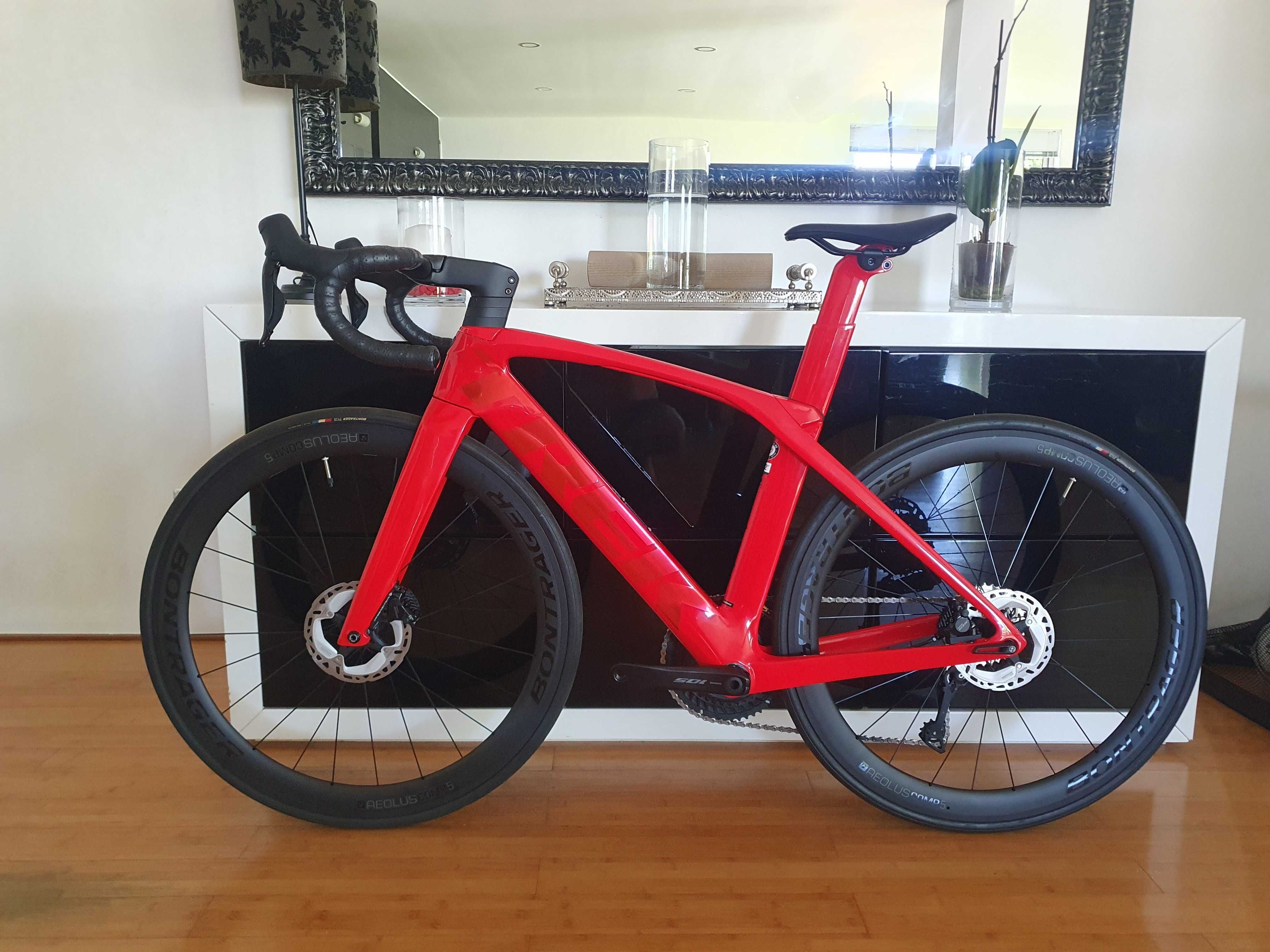Trek Madone SLR Disco NOVA (Di2 24v)