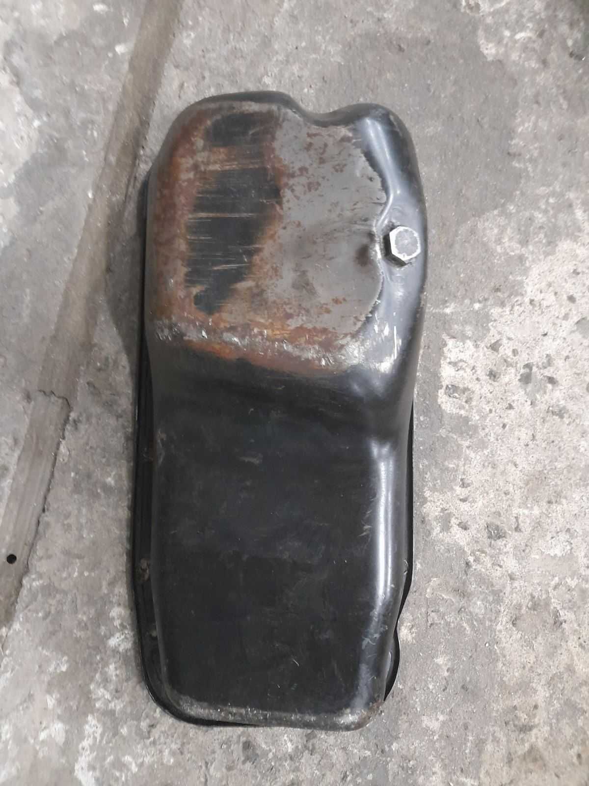 Поддон двигателя масляный Opel C14NZ C16nz