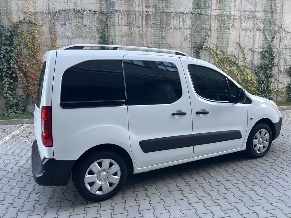 Продам Сітроен берлінго 1.6 дизель пасажир