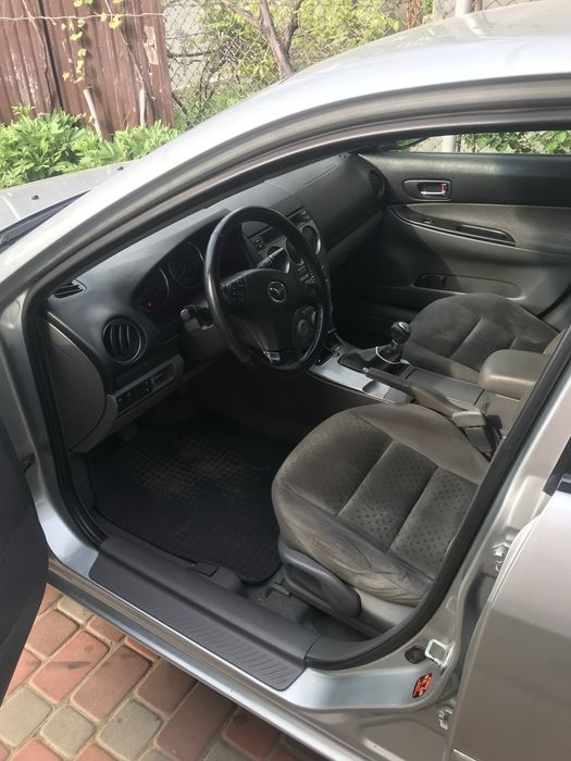 Мазда 6 куплена в салоні перший власник