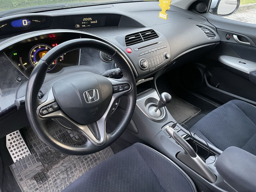 Honda Civic 8 VIII 1.8 V-TEC