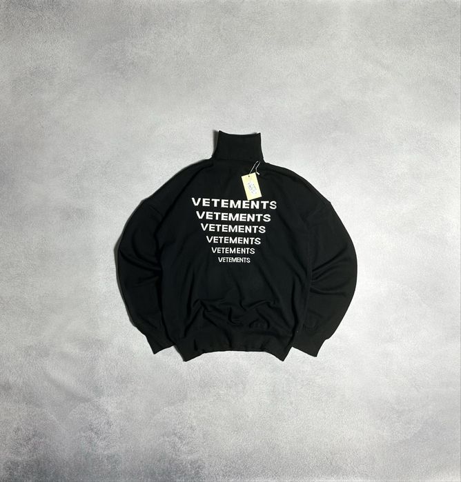 Светр VETEMENTS Black Jacquard Sweater