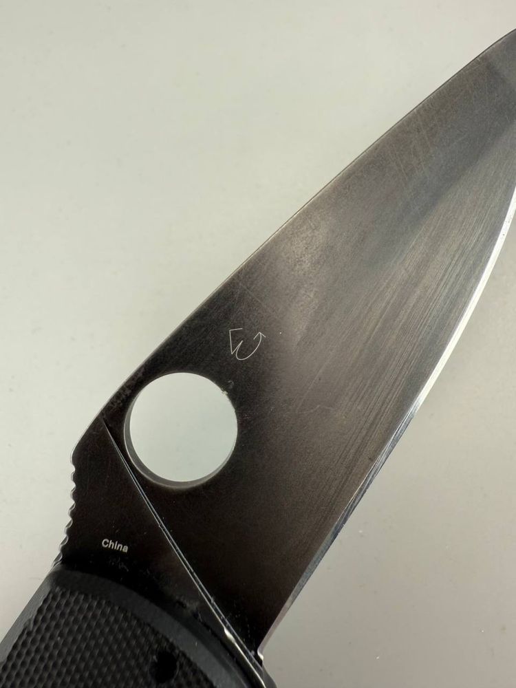 Ніж Spyderco Tenacious