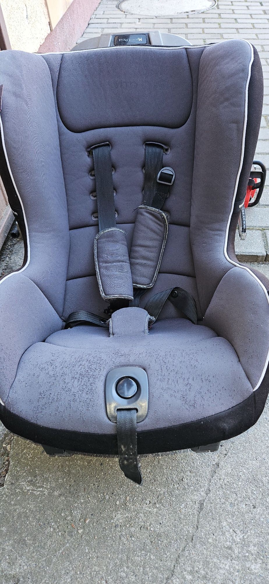 Fotelik 9-19 kg  isofix