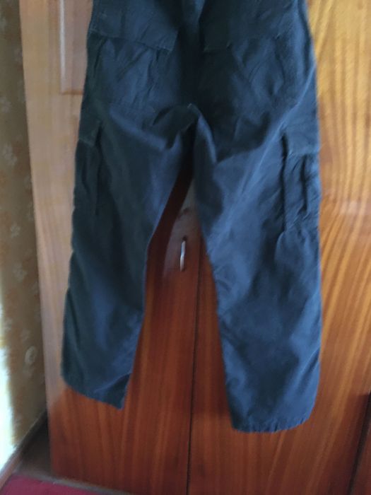 Czarne bojówki LEVIS