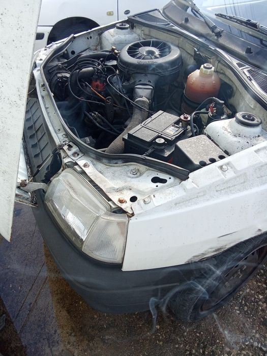 Clio 1.1 muitas peças boas