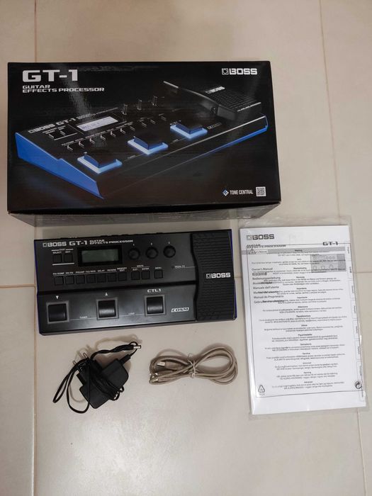 BOSS GT-1 Pedaleira Multi-Efeitos para Guitarra com Porta USB