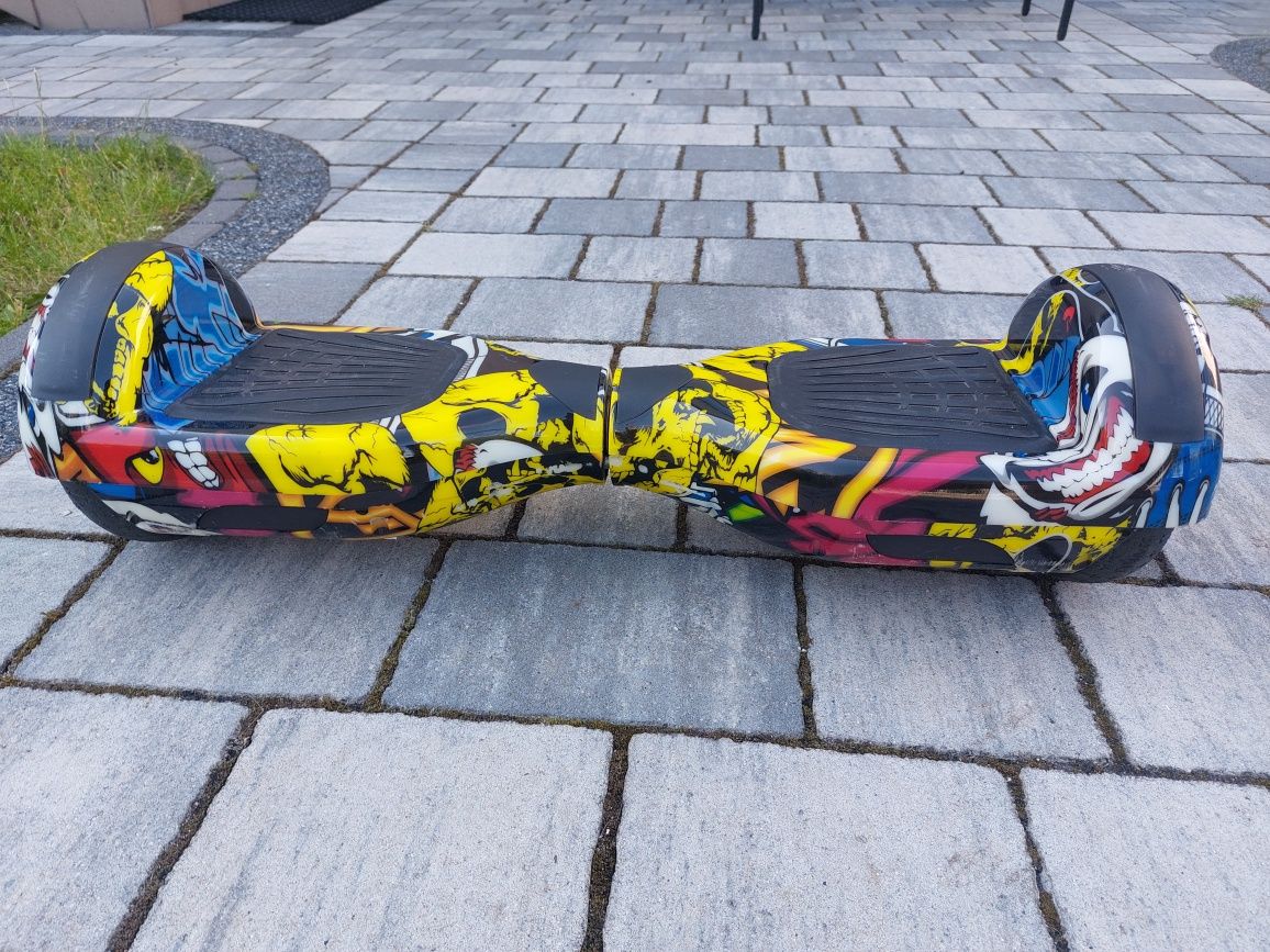 hoverboard z głośnikiem w sobie