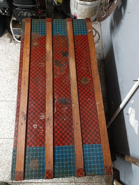 Arca  antiga vintage