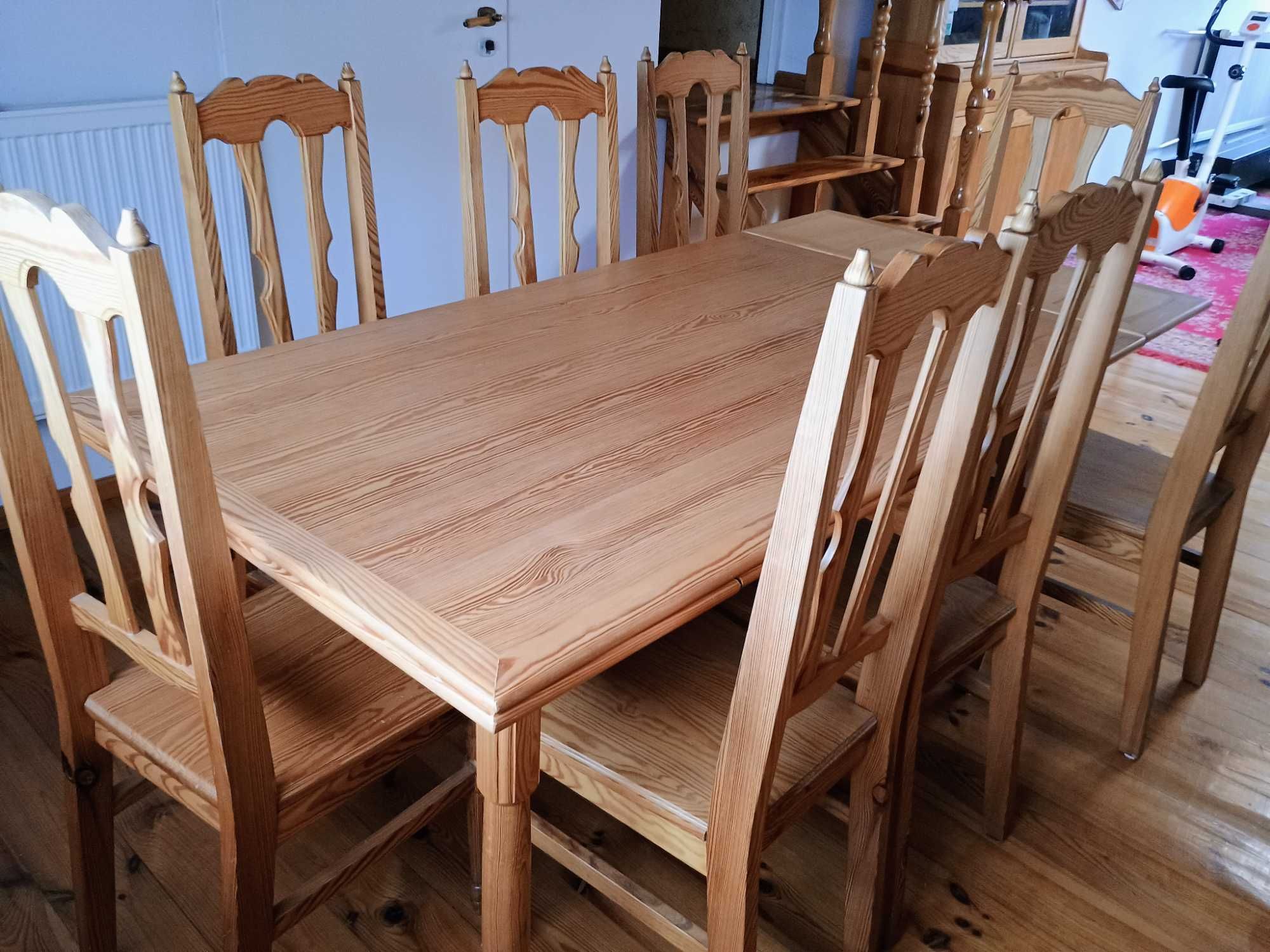 Stół drewniany + 8 krzeseł