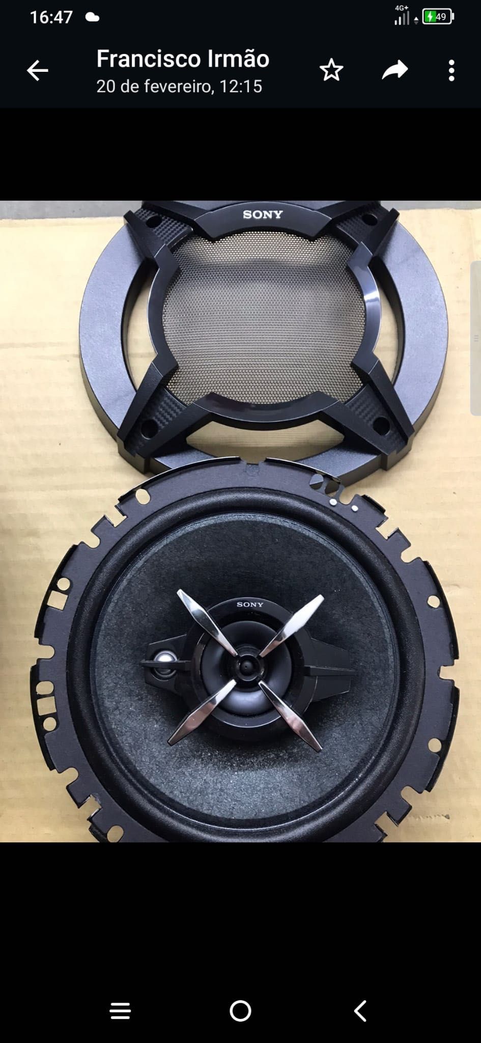 Conjunto SONY auto rádio e colunas