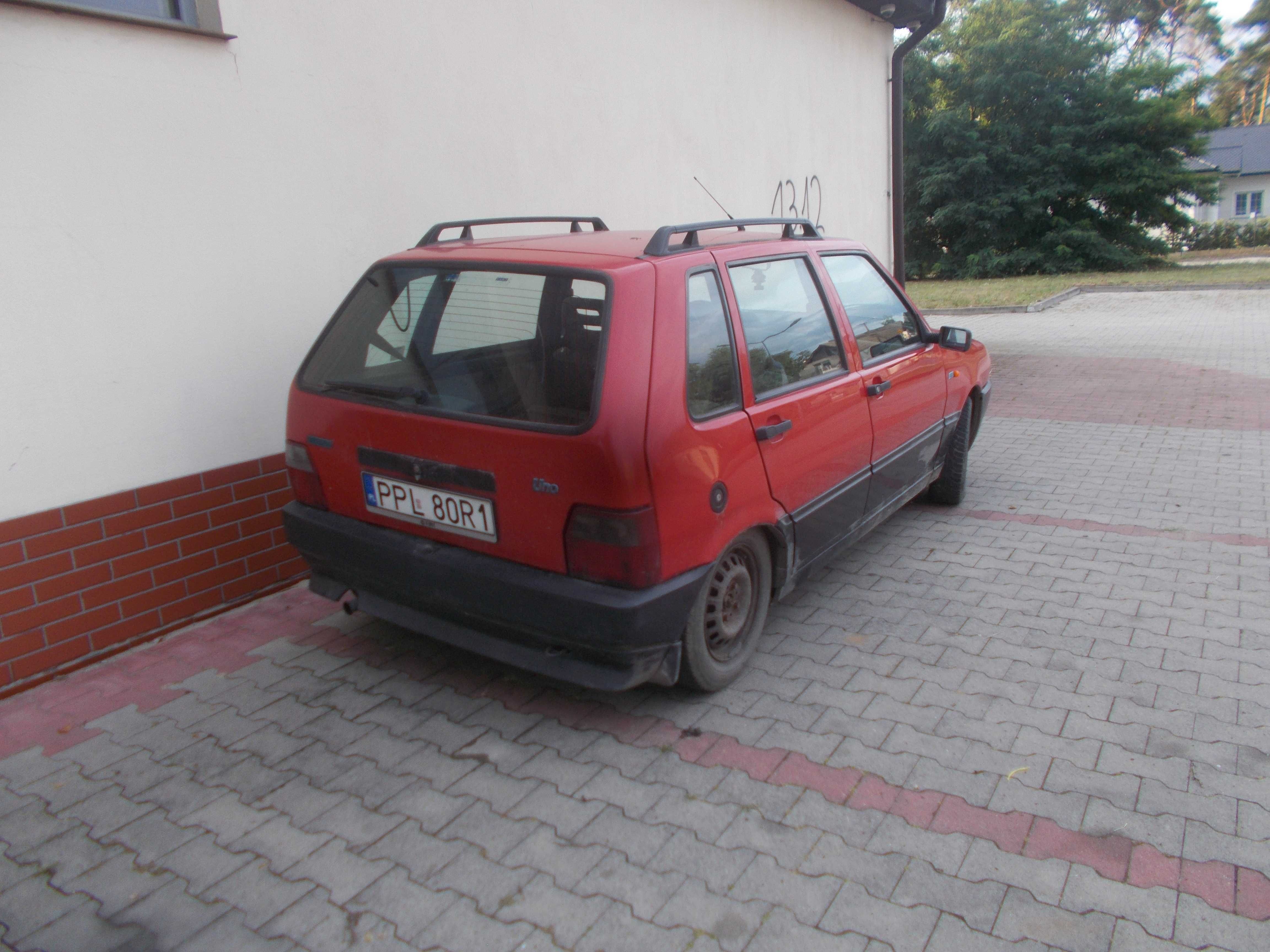 Tylna klapa bagażnika Fiat Uno demontaż