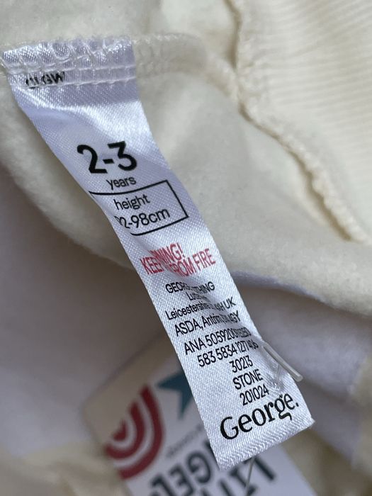 92 98 George ciepła bluza oversize haftowana happy kremowa oversize