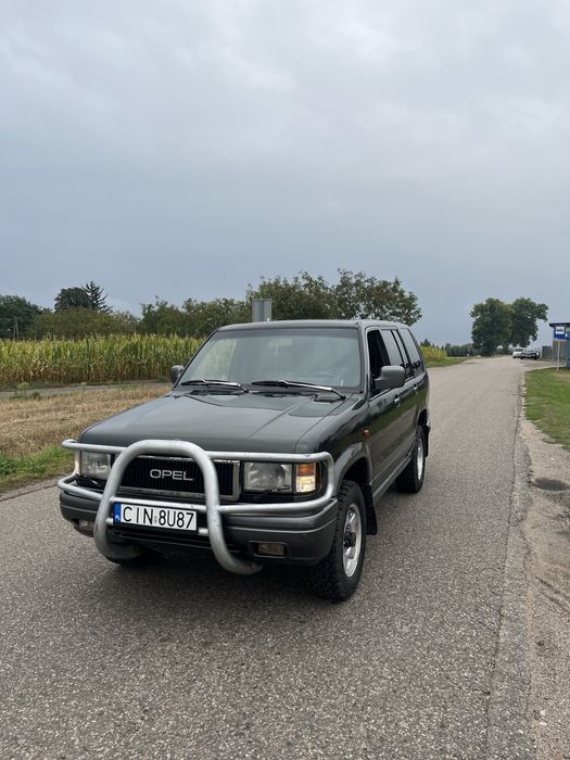 Opel monterey 3.2 v6