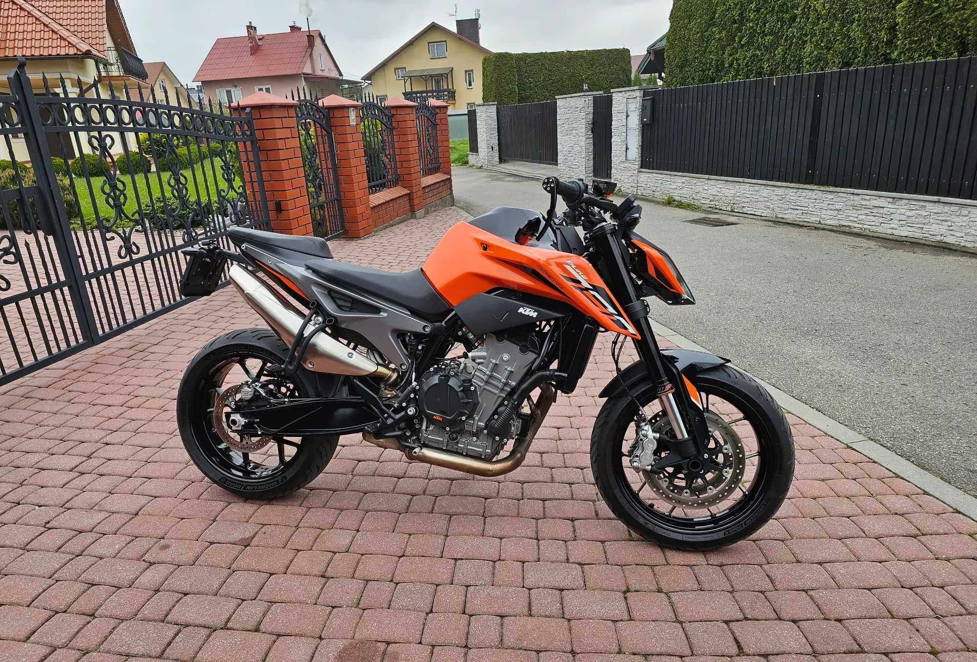 KTM Duke 2023 790 cm3