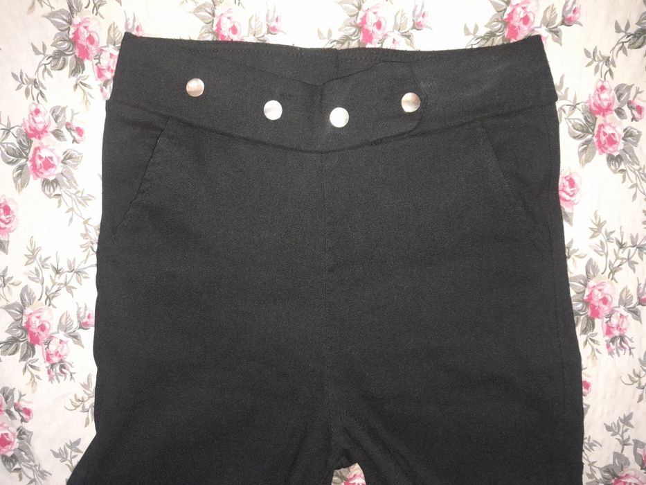 Czarne materiałowe spodnie rozm.S/M