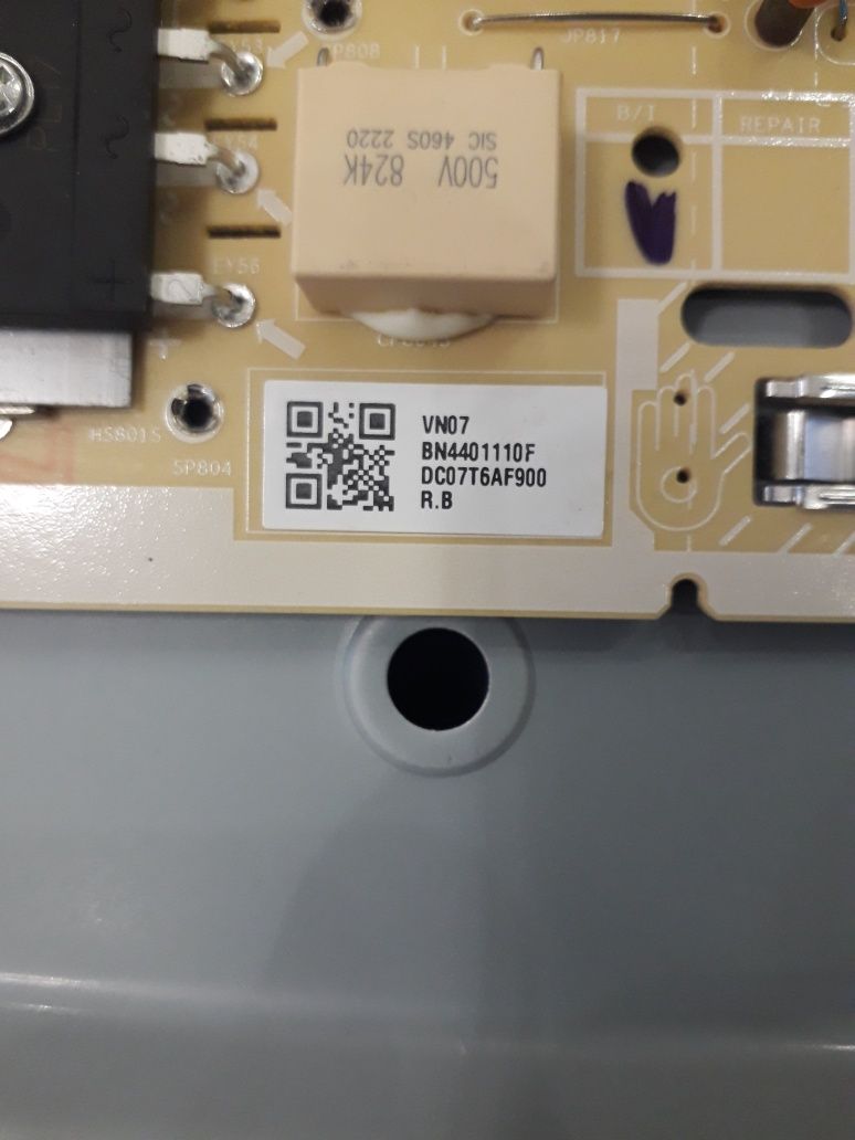 Телевізор Samsung UE50CU8000 під запчастини. Торг.