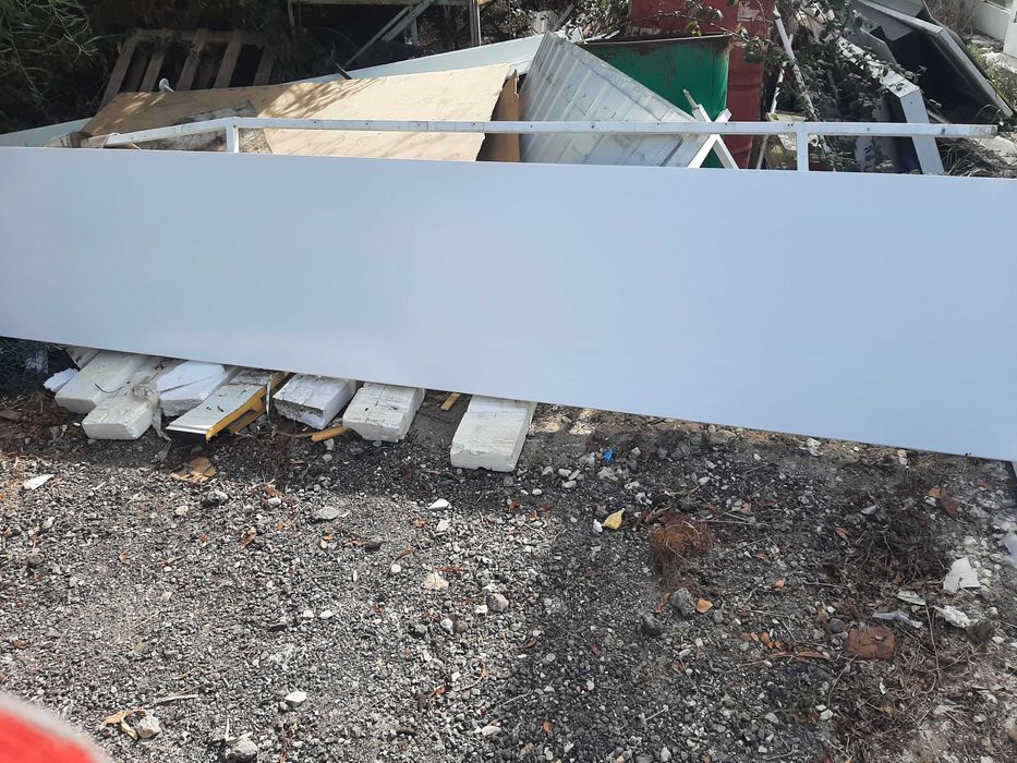 Vendo painéis  em chapa para muro de moradia