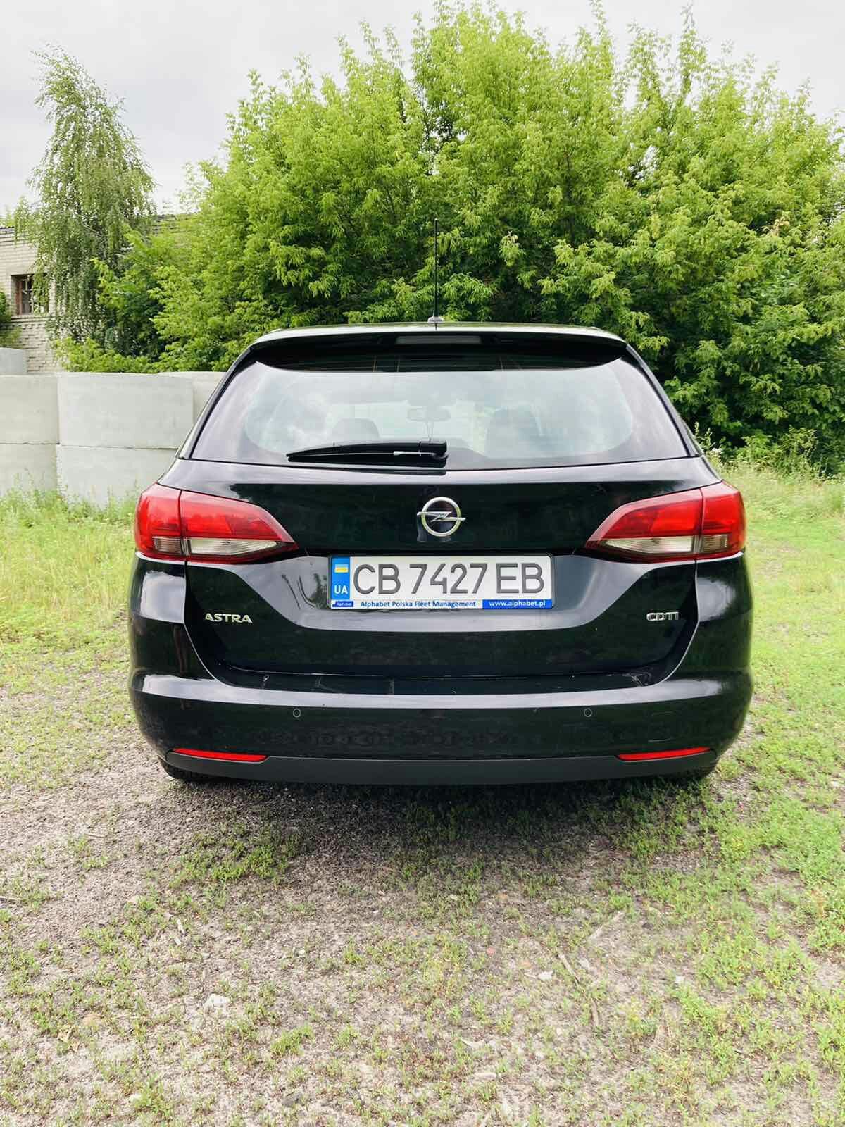 Opel Astra K 2016г.в.