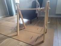 Drewniany stojak baby gym