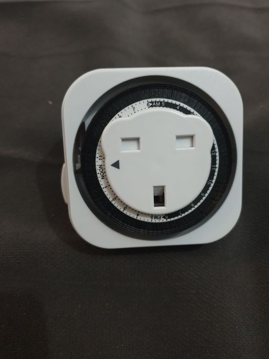 24 годи виключатель механічний