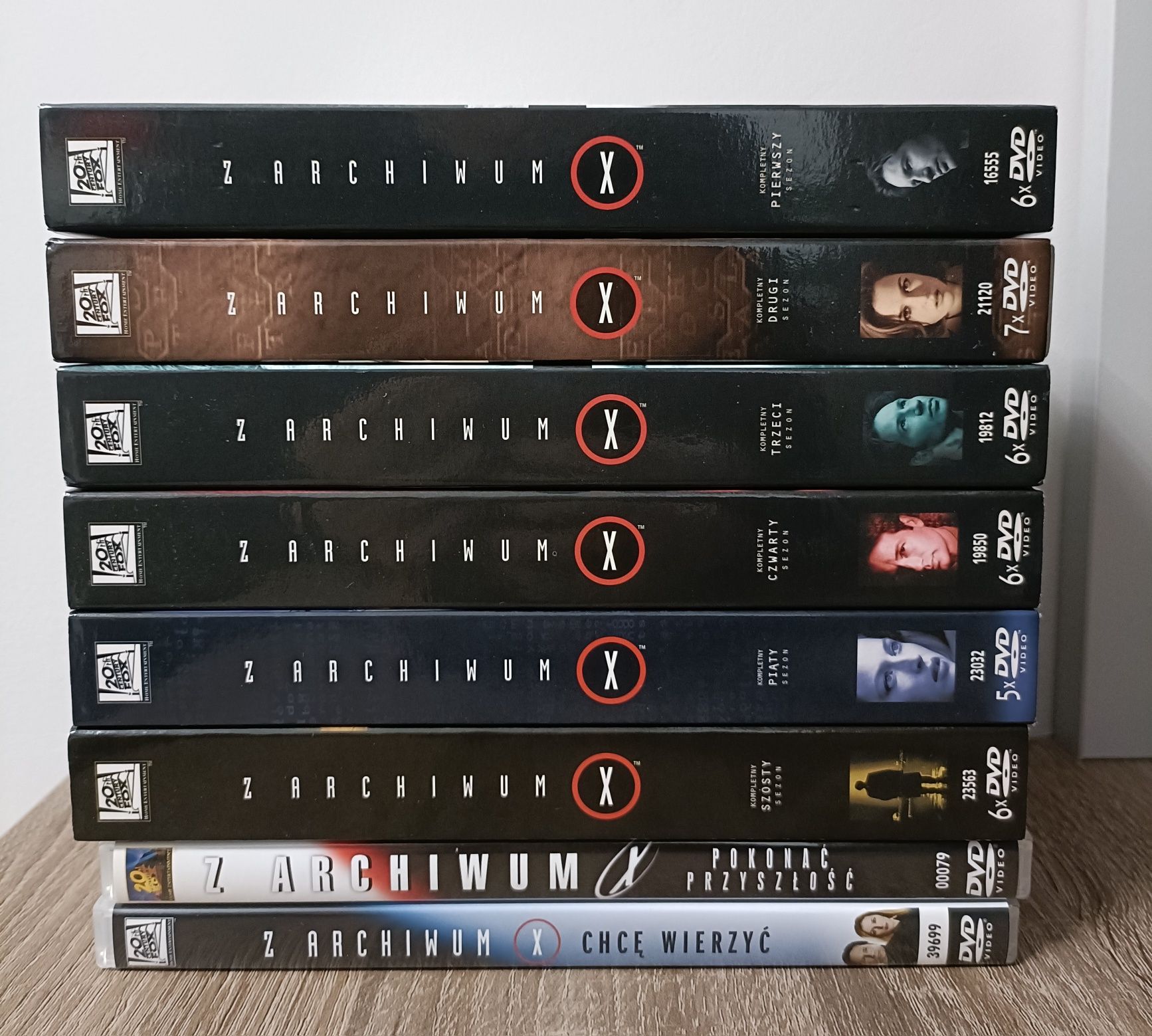Z archiwum X sezon 1-6 + 2 filmy pełnometrażowe DVD polska wersja
