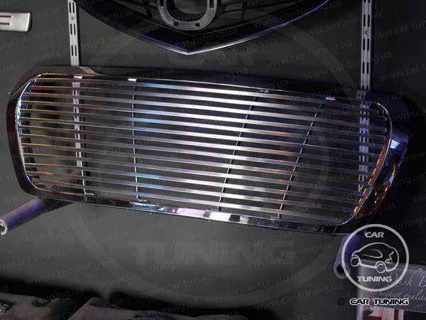 Решітка Toyota Land Cruiser 200 2007-2012 (алюміній). Нова