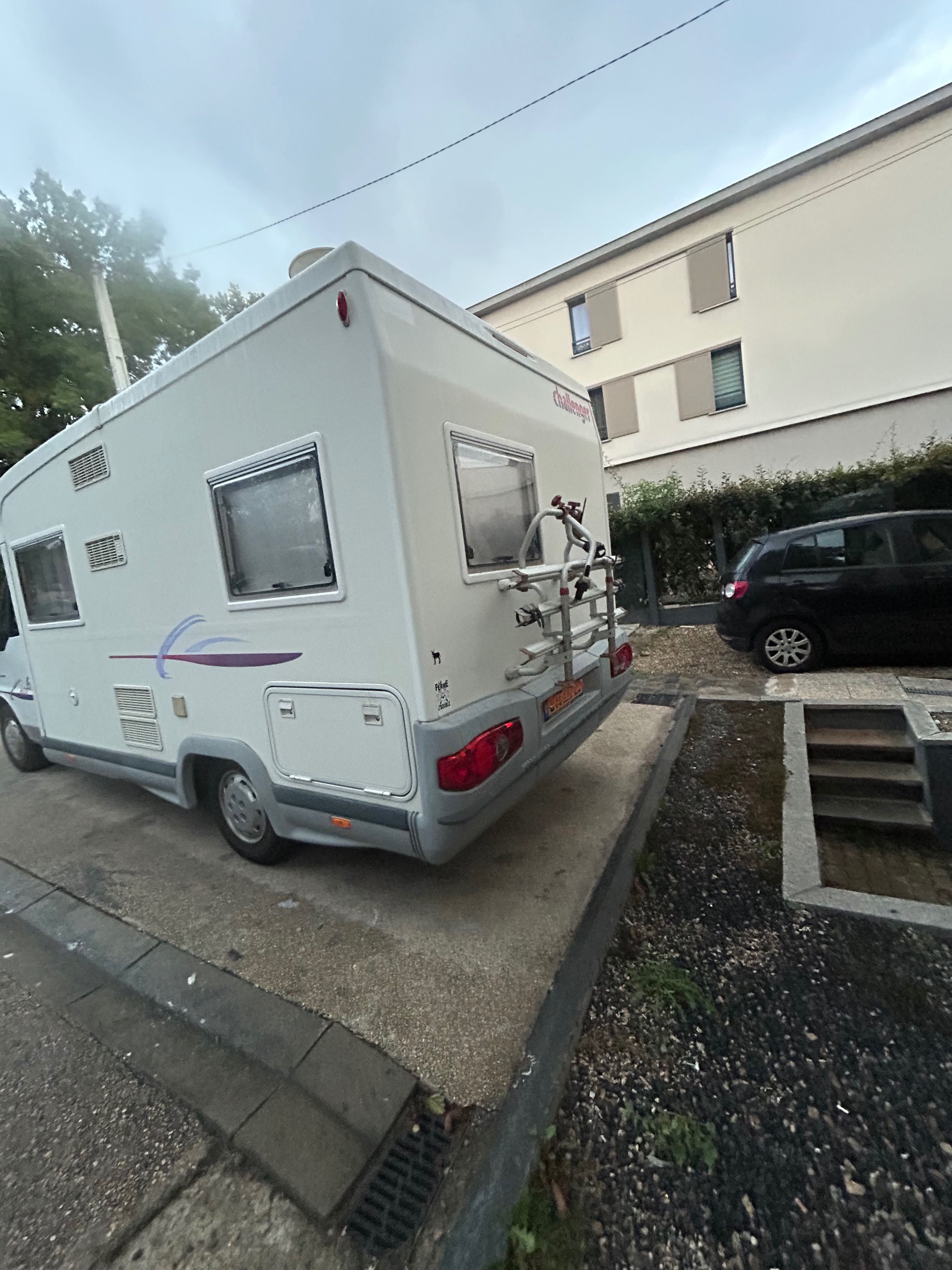 Autocaravana challenger