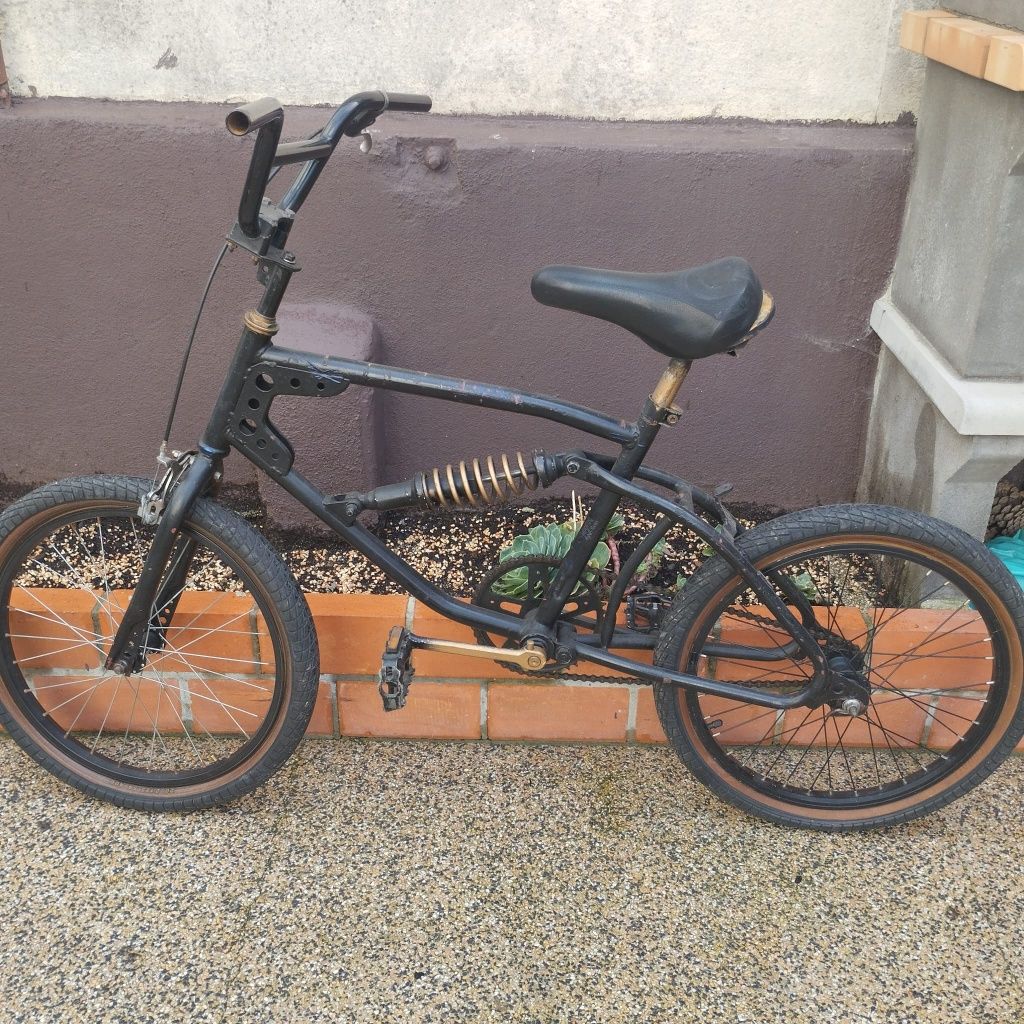 BMX antiga para restaurar
