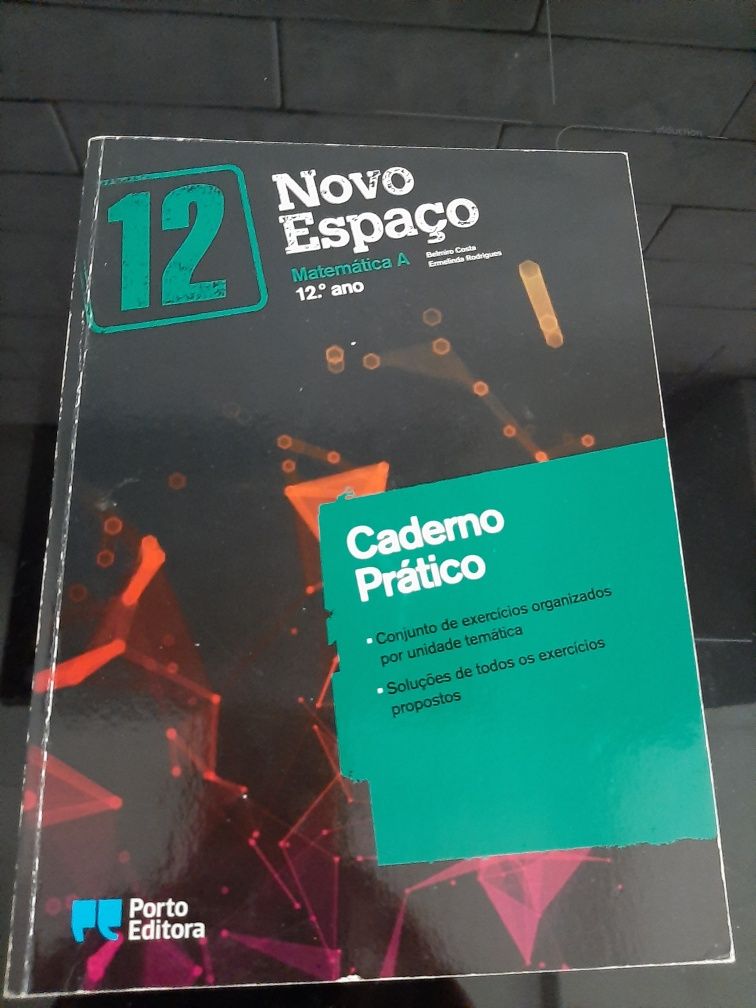 Novo Espaco Matematica  12 ano caderno pratico / autoavaliacao