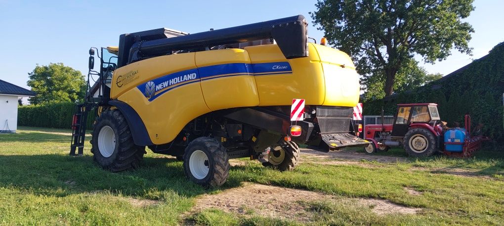 Kombajn New Holland cx6080
