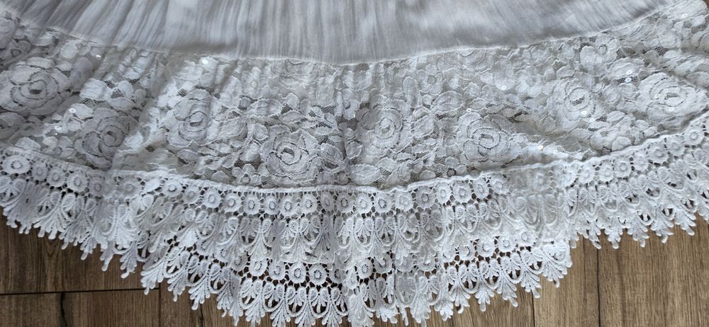 Włoska biała sukienka letnia plażowa na ramiączkach