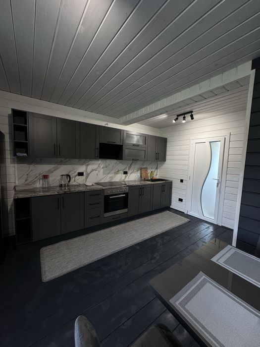 Будиночок | Верховина • Оренда сучасного будиночку у Карпатах