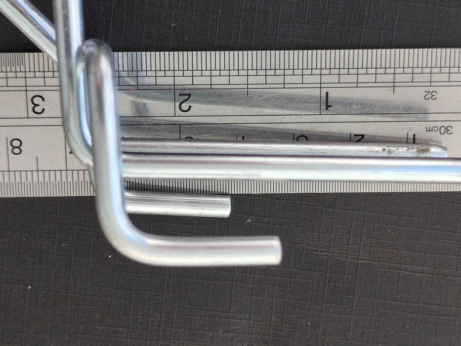 2 Sztuk Haczyków na Ścianę Perforowaną, Blacha Perforowana