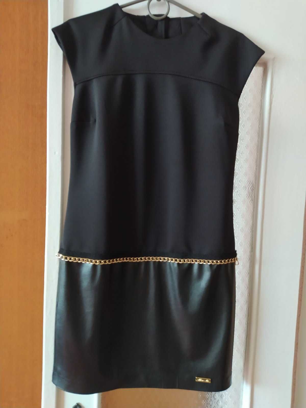 Черное эксклюзивное платье, размер S